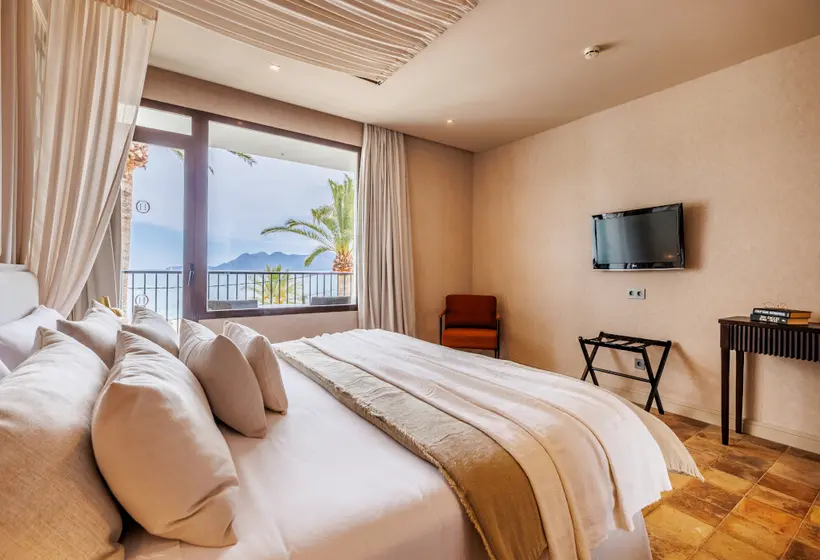 اتاق استاندارد با چشمانداز دریا, Hoposa Uyal