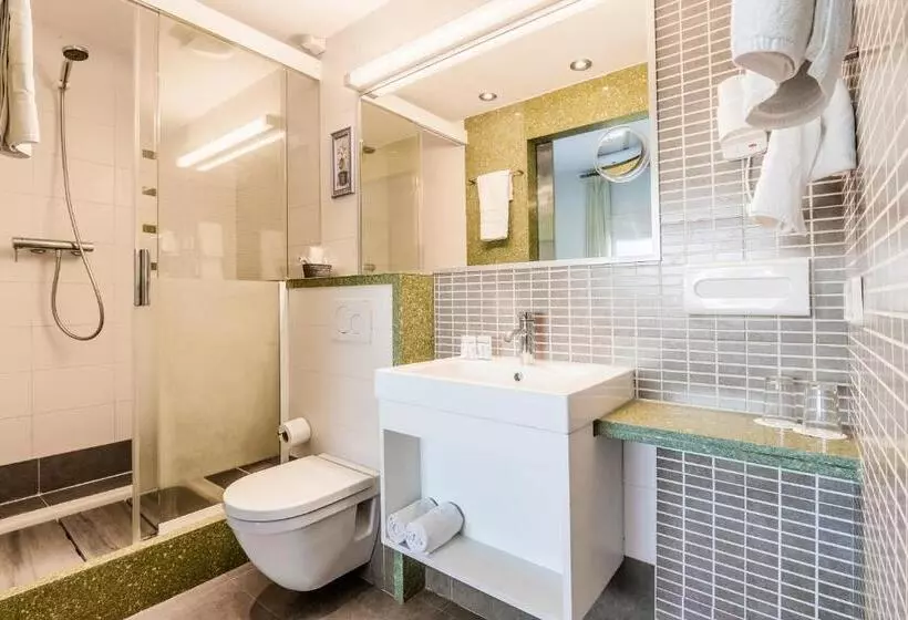 اتاق استاندارد با بالکن, Lux Isla