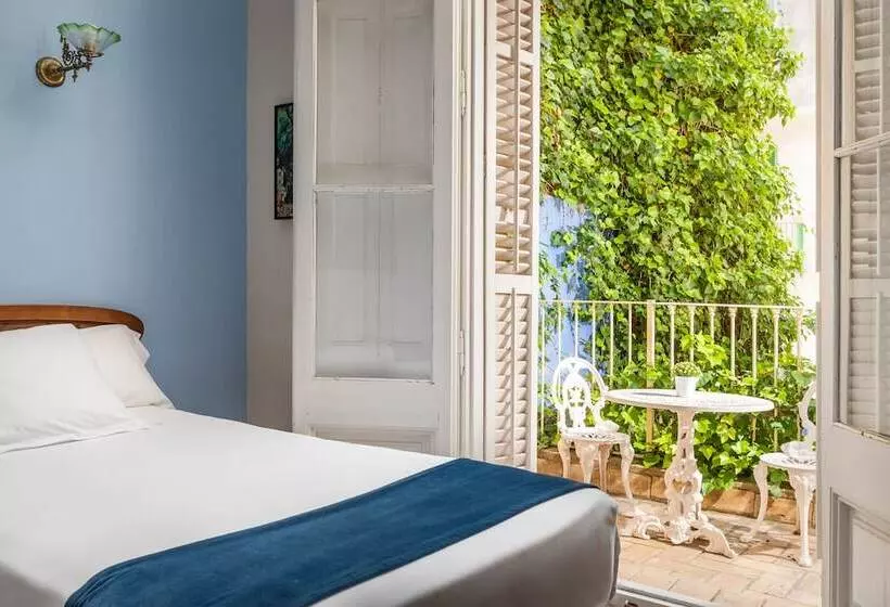 Quarto standart com terraça, Medium Renaixença