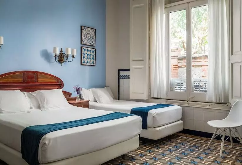 Quarto Triplo Standart, Medium Renaixença