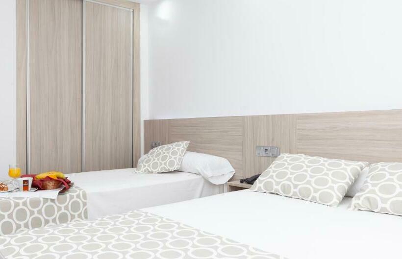 Номер Стандарт Трехместный, Olympia Ronda Ii