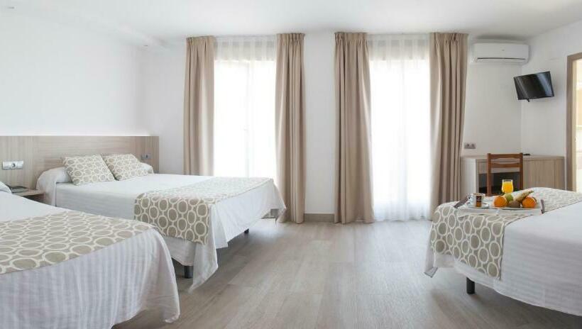 Четырехместный Номер Стандарт, Olympia Ronda Ii