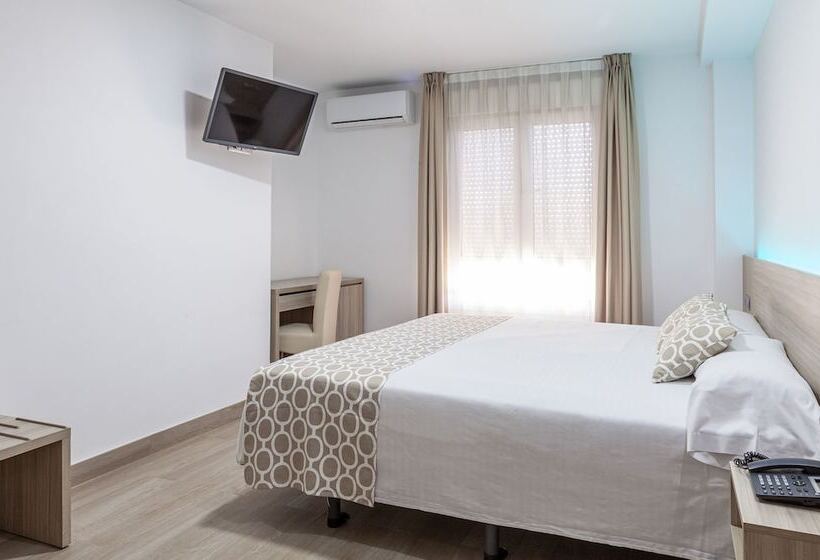 Номер Стандарт с Террасой, Olympia Ronda Ii