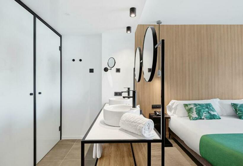 سوییت جونیور, Paradiso Garden