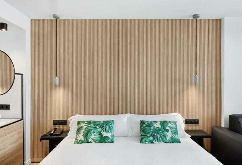 سوییت جونیور, Paradiso Garden