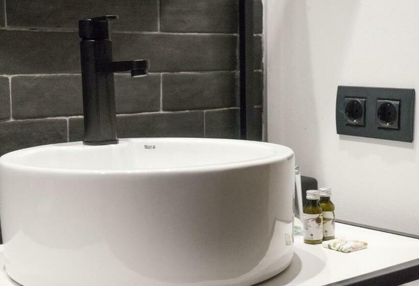 اتاق استاندارد یک نفره, Paradiso Garden