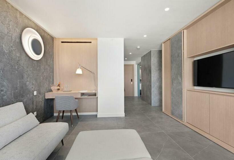 سوییت, Paradiso Garden