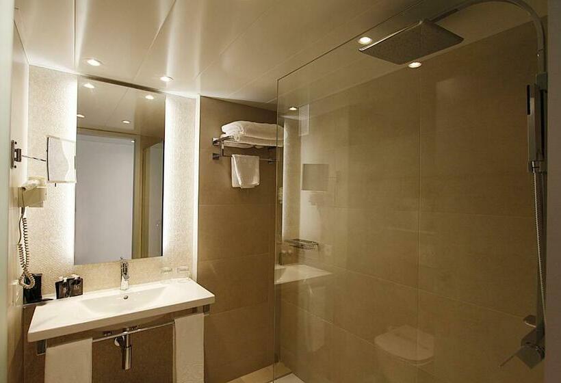 اتاق استاندارد, Bg Rei Del Mediterrani