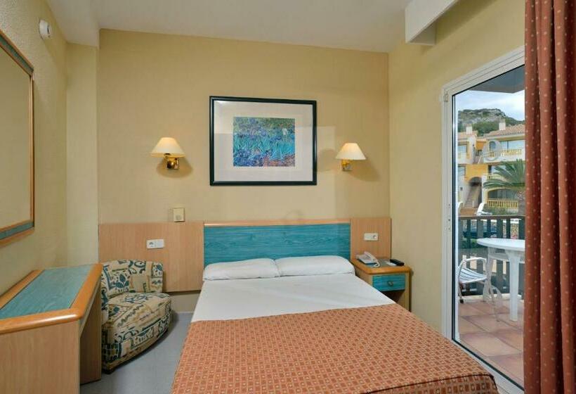 غرفة قياسية فردية, Sol Milanos Pingüinos