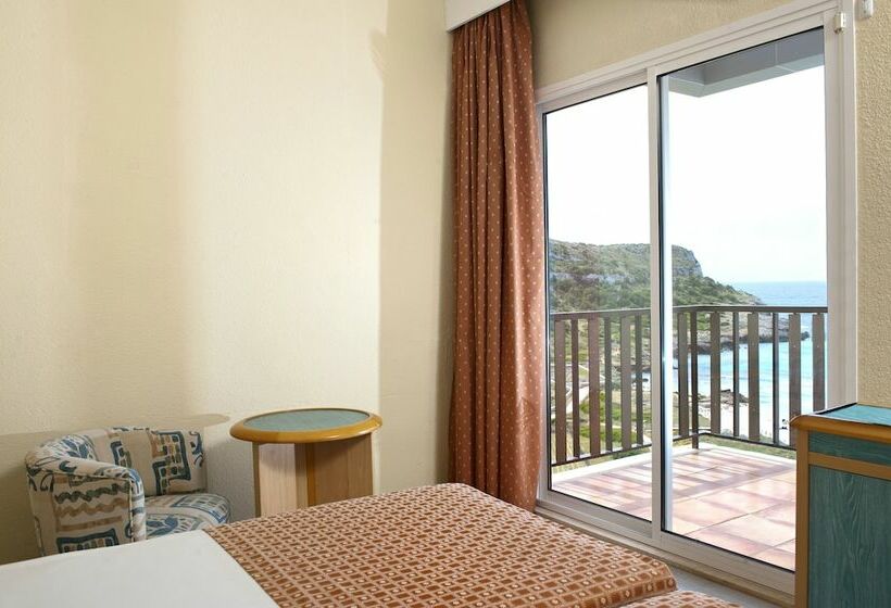 标准间, Sol Milanos Pingüinos