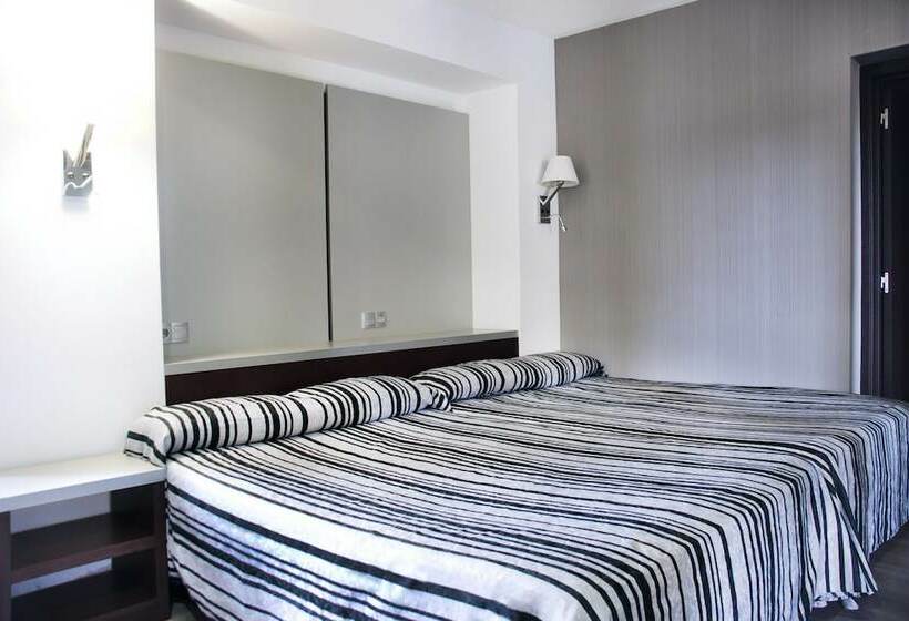 四人标准间, Summer