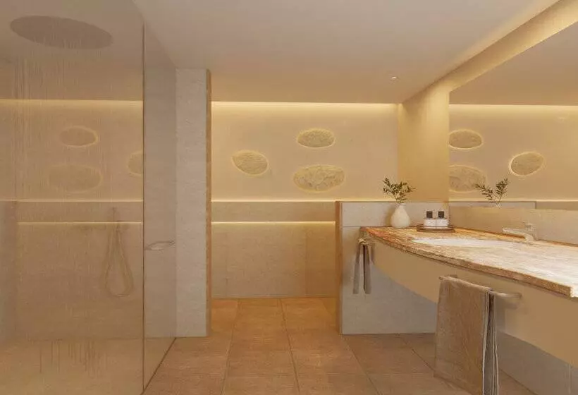 Superior suite with pool view, Valentin Star Menorca - Adults Only