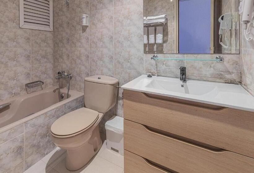 Трежместный Номер Economy, Vila Calella