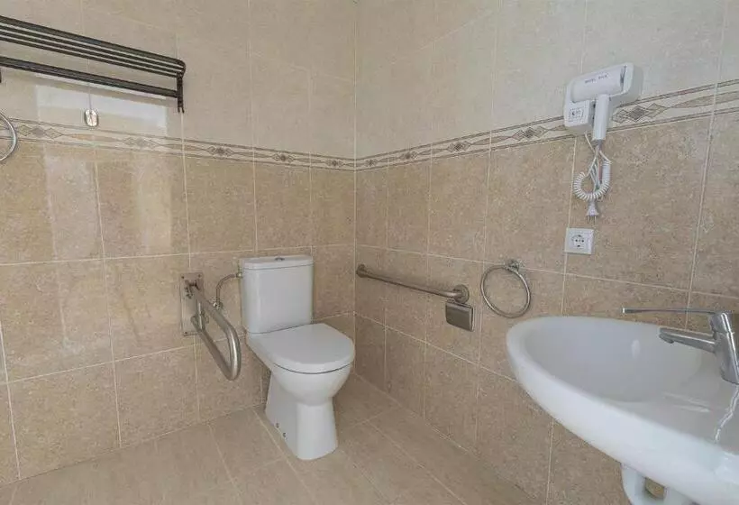 Camera Tripla Standard, Vila Calella