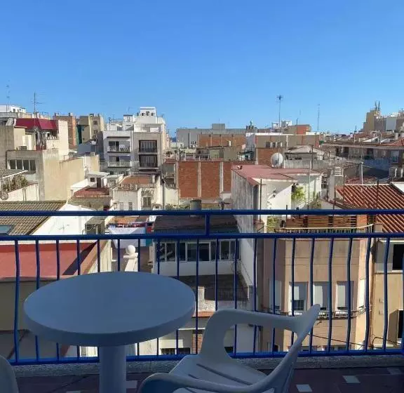 Camera Quadrupla Standard con Balcone, Vila Calella