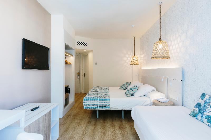 اتاق استاندارد با چشم‌انداز دریا, Leonardo Royal Hotel Ibiza Santa Eulalia