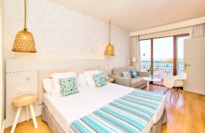 Deluxe-huone Merinäkymä, Leonardo Royal Hotel Ibiza Santa Eulalia