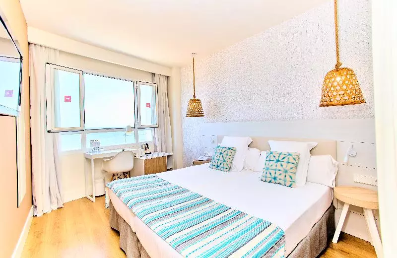 Deluxe-huone Merinäkymä, Leonardo Royal Hotel Ibiza Santa Eulalia