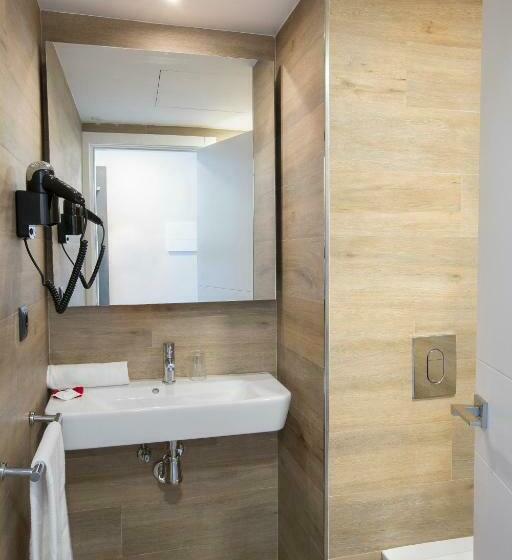 Люкс, Mar Hotels Playa De Muro Suites