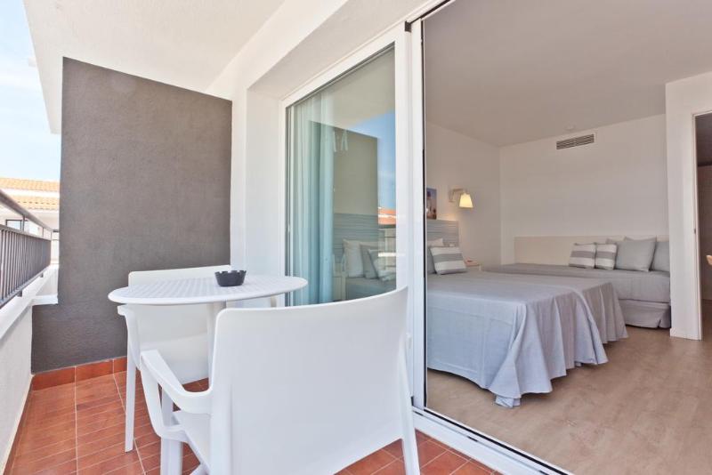 标准间带游泳池, Fergus Club Pineda Splash