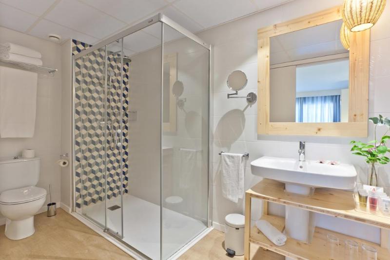 标准间带游泳池, Fergus Club Pineda Splash