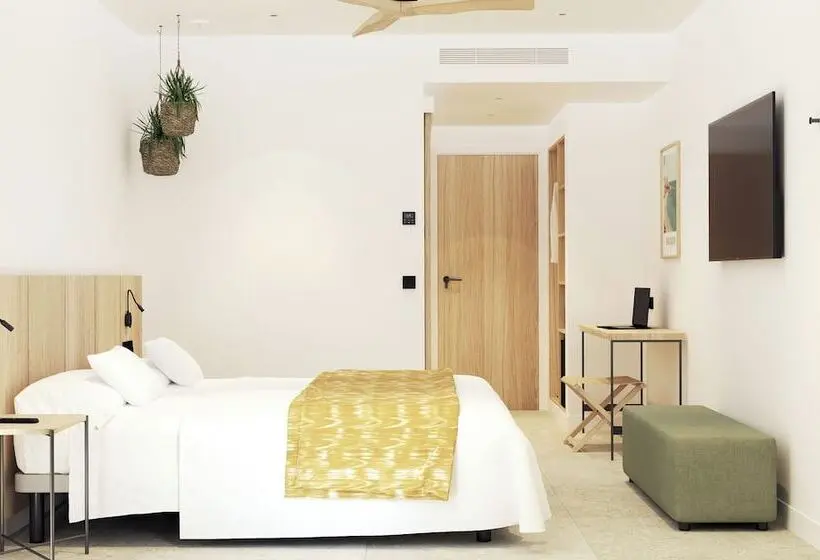 اتاق استاندارد با چشم‌انداز استخر, Tangerine by Honne Hotels - Adults Only