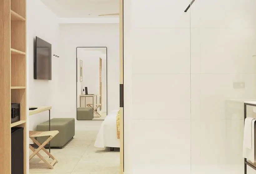 Standard Room Pool View