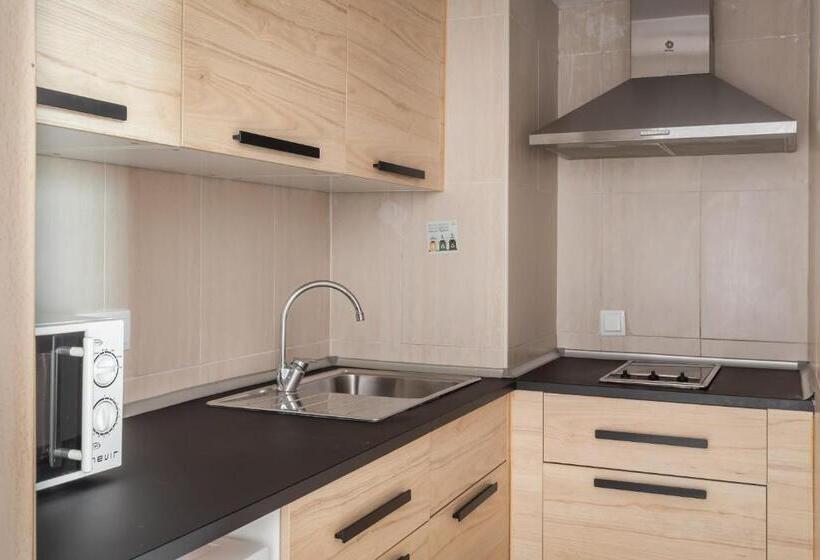 آپارتمان 2 خوابه با چشمانداز دریا, Apartamentos Vistasol