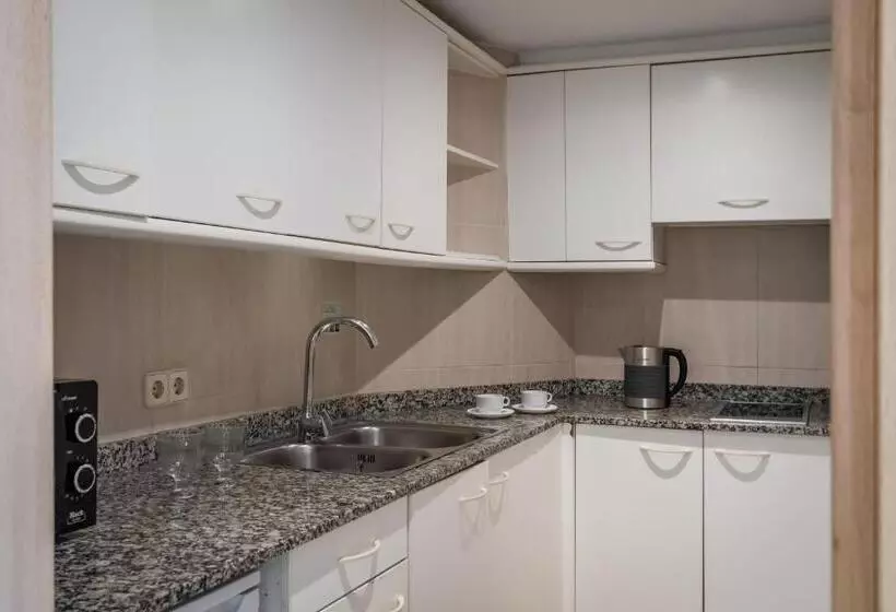 サイドシービュー１ベッドルームアパートメント, Apartamentos Vistasol