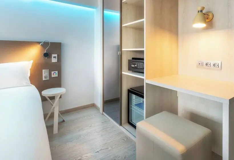 Perhehuone, B&b Hotels Donostia San Sebastián Aeropuerto