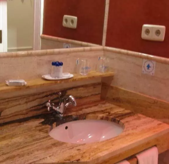 اتاق استاندارد, Del Mar Hotel & Spa