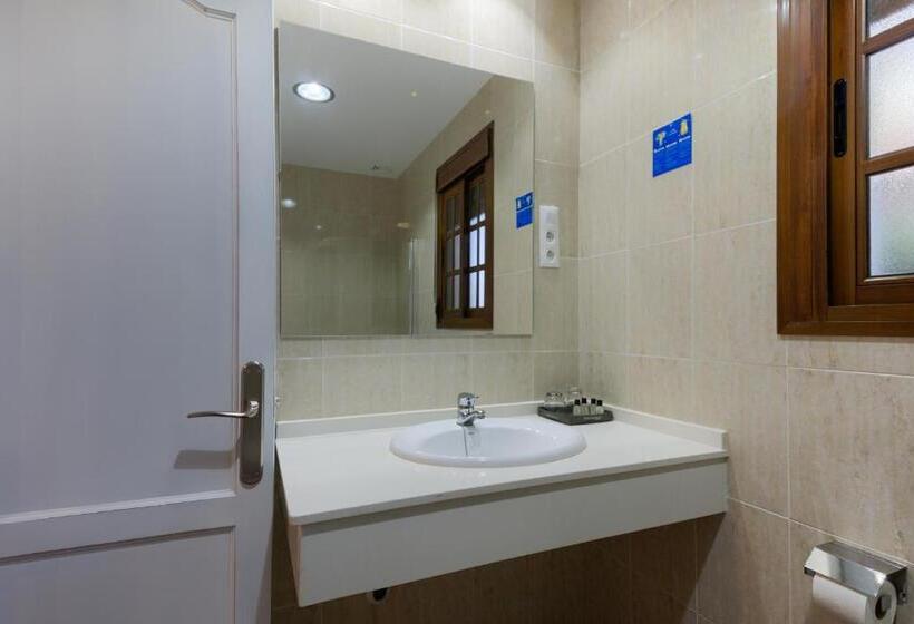 Quarto standard, Dulce Nombre