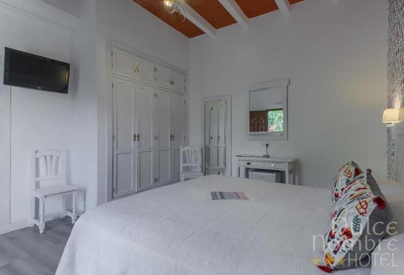 Quarto superior, Dulce Nombre