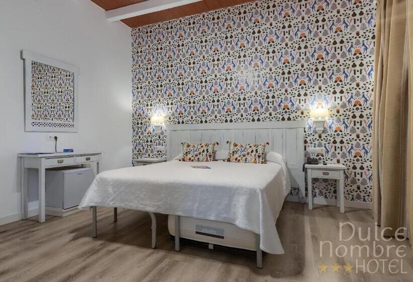 Superior Kamer, Dulce Nombre