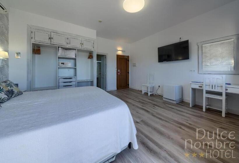 Quarto deluxe vista mar, Dulce Nombre