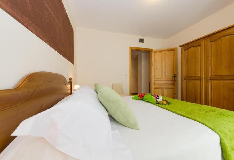 غرفة عائلية, Apolo