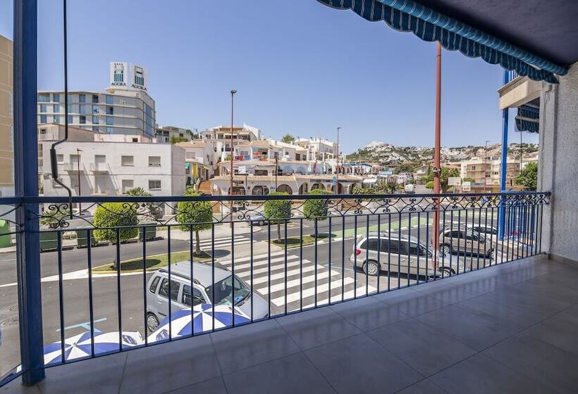 スタンダード４人部屋, Blason Junior