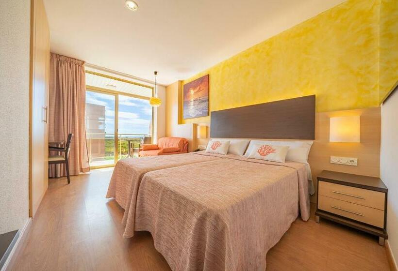 舒适型房间, Blaumar