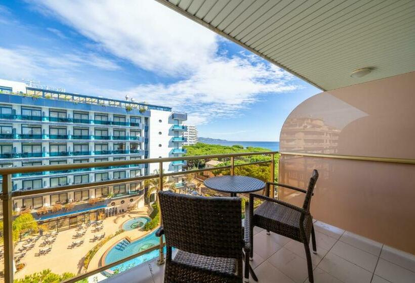 Quarto Familiar, Blaumar