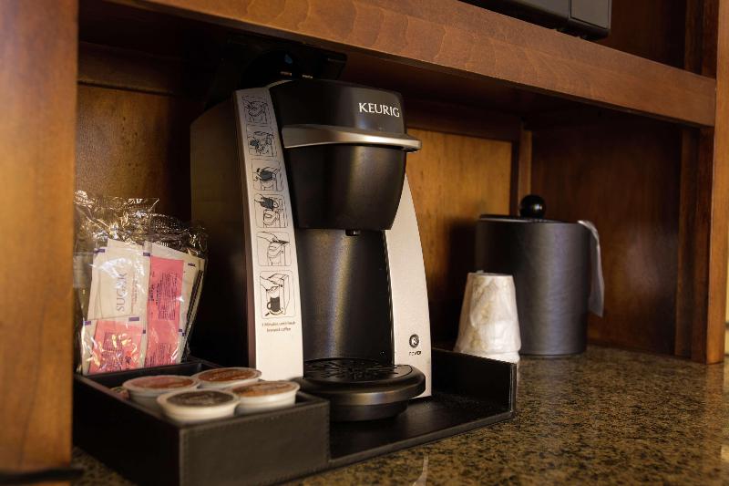 舒适型房间, Blaumar