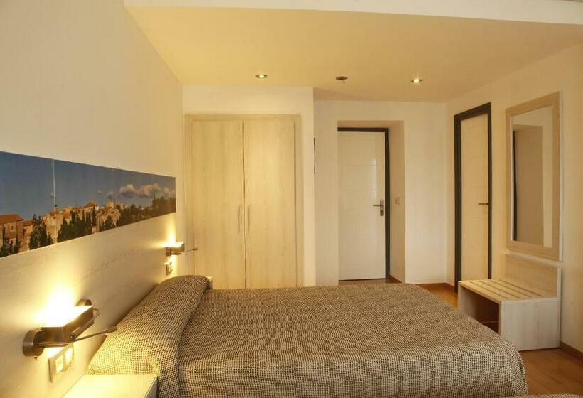 اتاق استاندارد, Canet