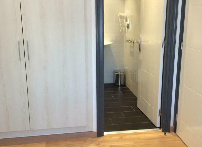 اتاق استاندارد, Canet