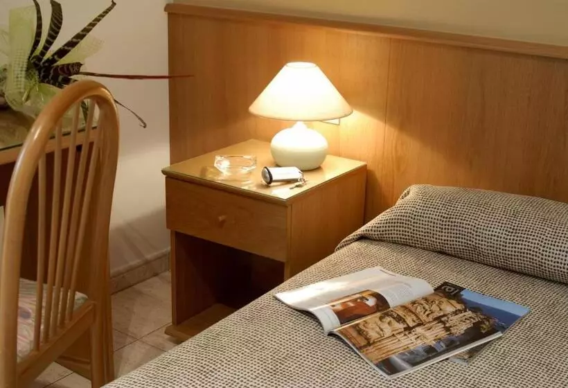 Economy Zimmer, Canet