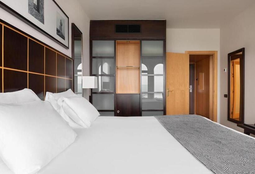 اتاق پرمیوم با چشمانداز دریا, Eurostars Ciudad De La Coruna