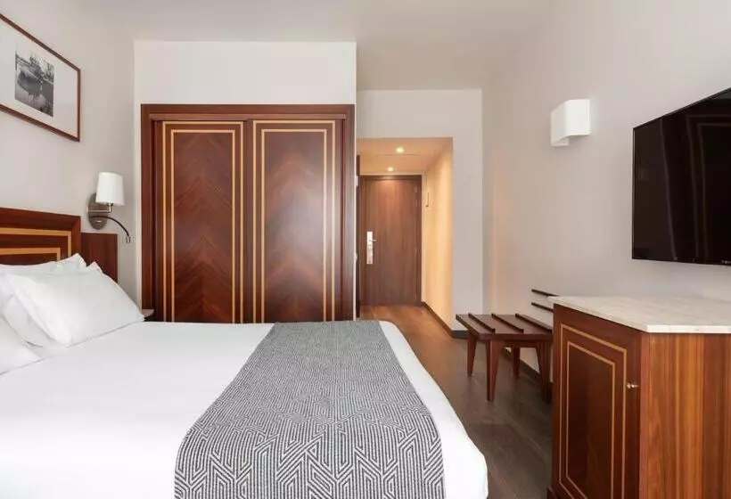 اتاق استاندارد با چشم‌انداز دریا, Eurostars Ciudad De La Coruna
