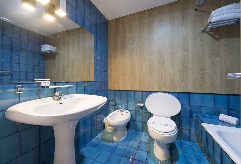 标准三人间, Faranda Los Tilos, Ascend Hotel Collection