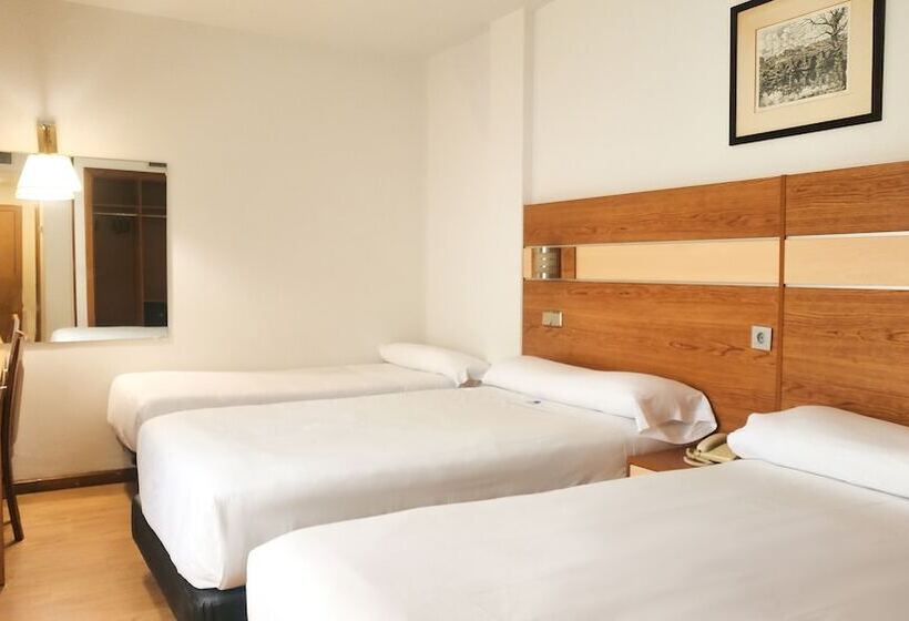 标准三人间, Faranda Los Tilos, Ascend Hotel Collection