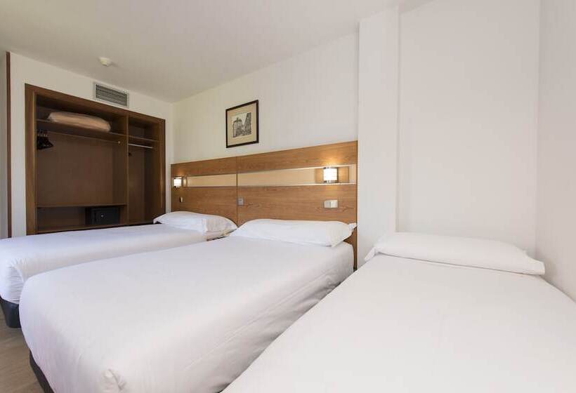 标准三人间, Faranda Los Tilos, Ascend Hotel Collection