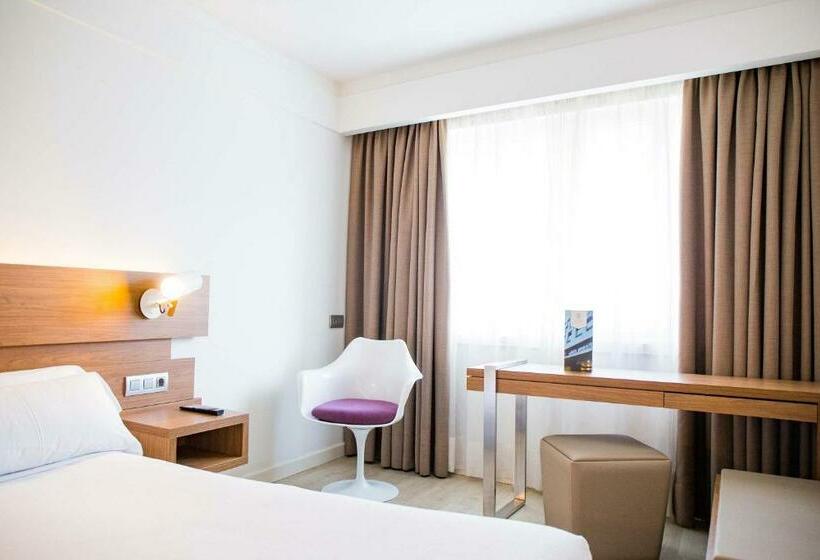 חדר סטנדרט, Gelmirez