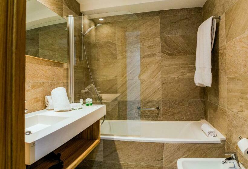 חדר סטנדרט, Gelmirez